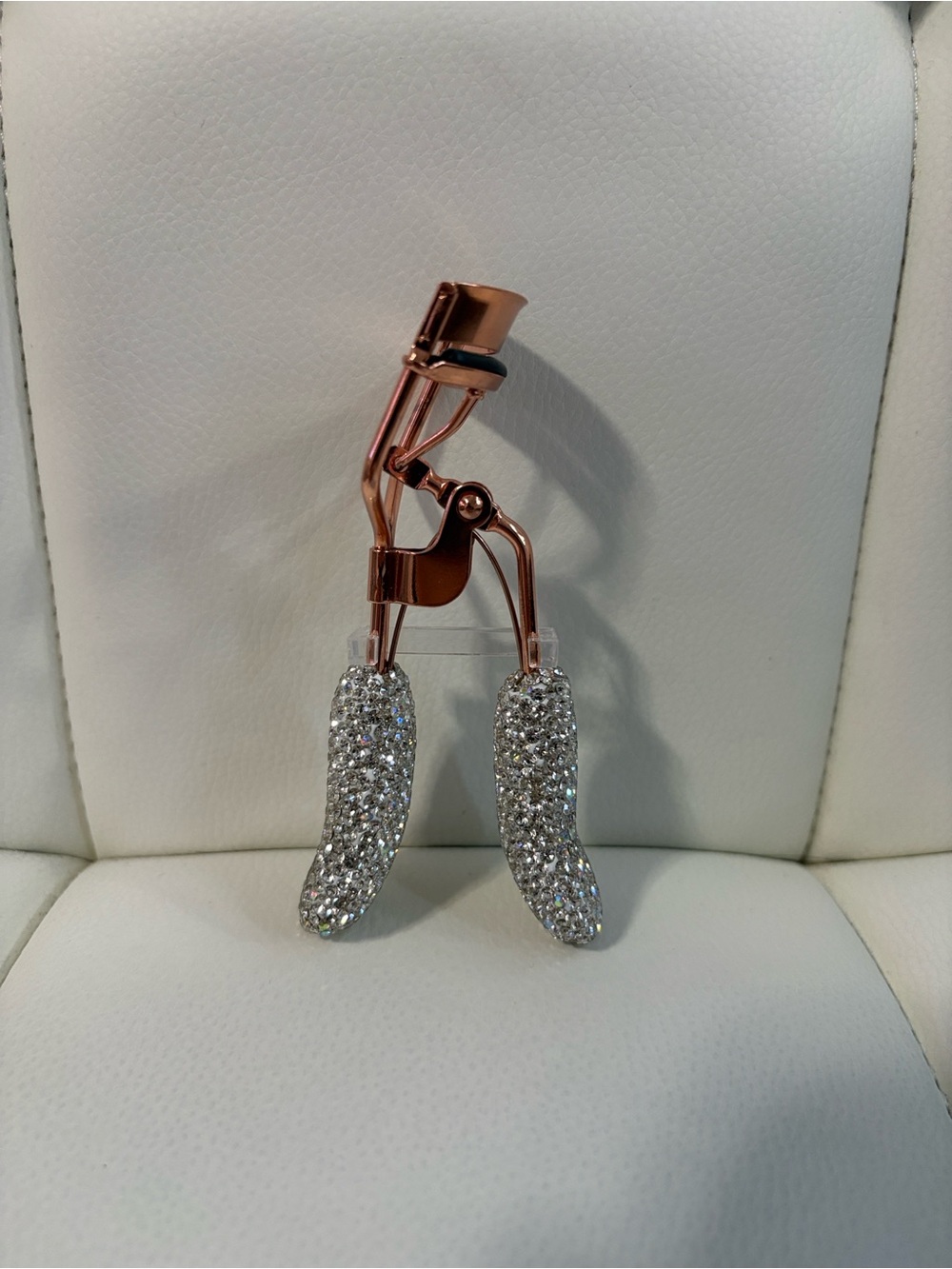 Crystal Accent Rose Gold Eyelash Curler